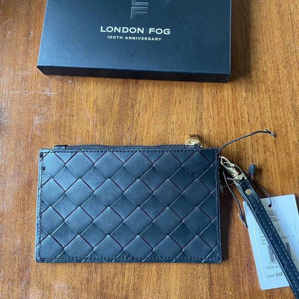 New In Box London Fog Black Quilted Wristlet - Picture 7 of 14
